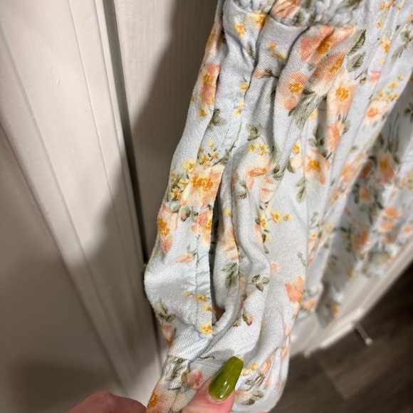 American Eagle Outfitters Floral Smocked dress - Picture 5 of 5